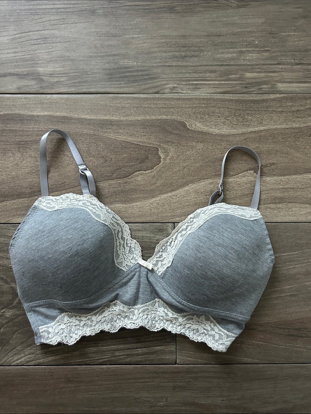 Light Gray Lace-Trim T-Shirt Bra